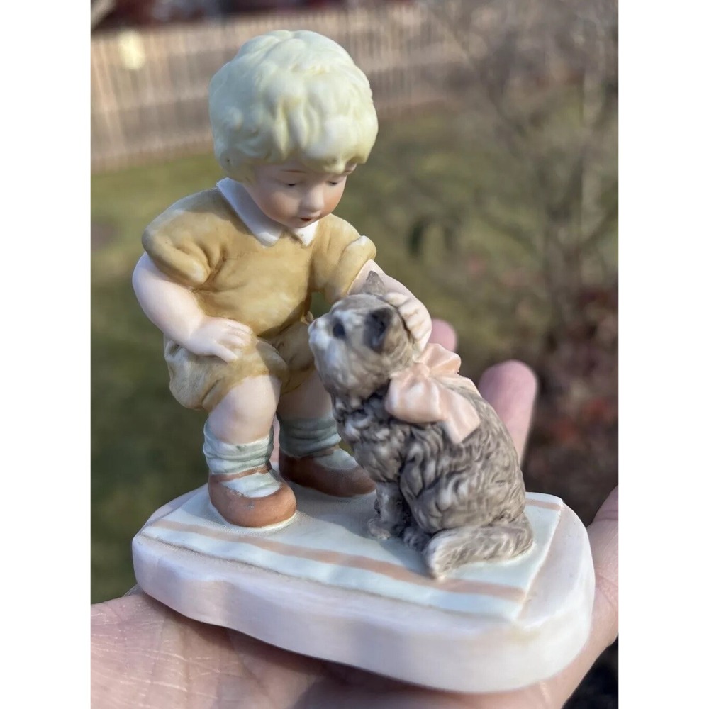 Enesco Treasured Memories Pals 1982 E-8803 Boy With Cat Figurine Porcelain